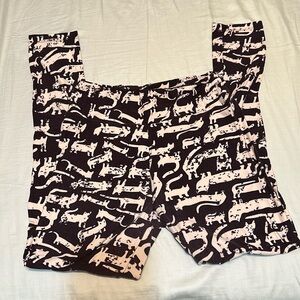 lularoe eggplant and cream cat leggings